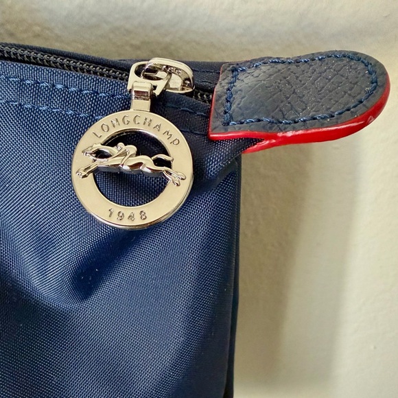 Le Pliage Original Medium Nylon Tote Bag - Picture 3 of 5